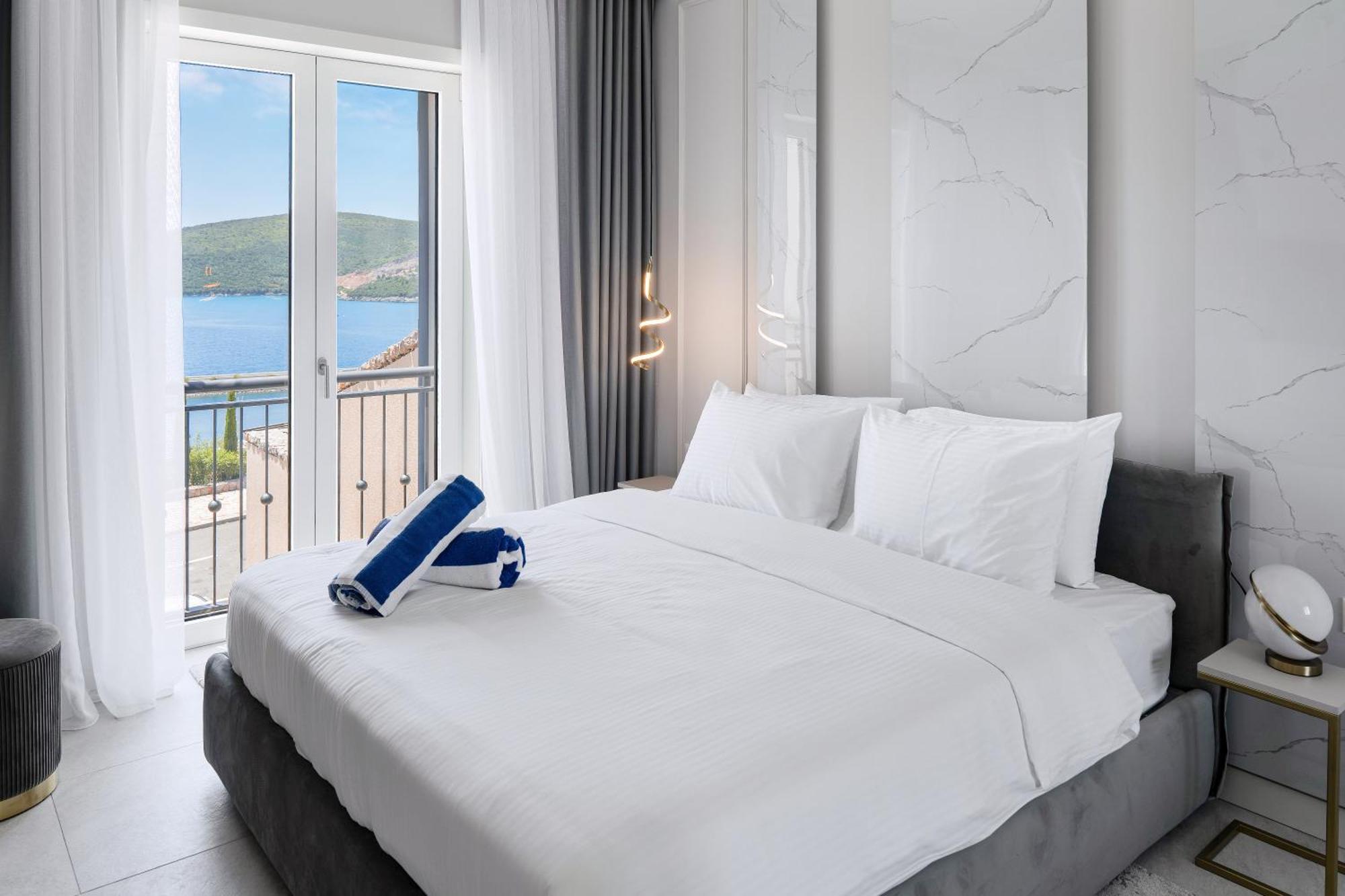 Lustica Bay Apartments Teodo Esterno foto
